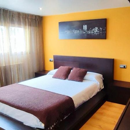 Acogedor Atico Cerca Del Mar By Bebalmy Apartment О Грове Екстериор снимка