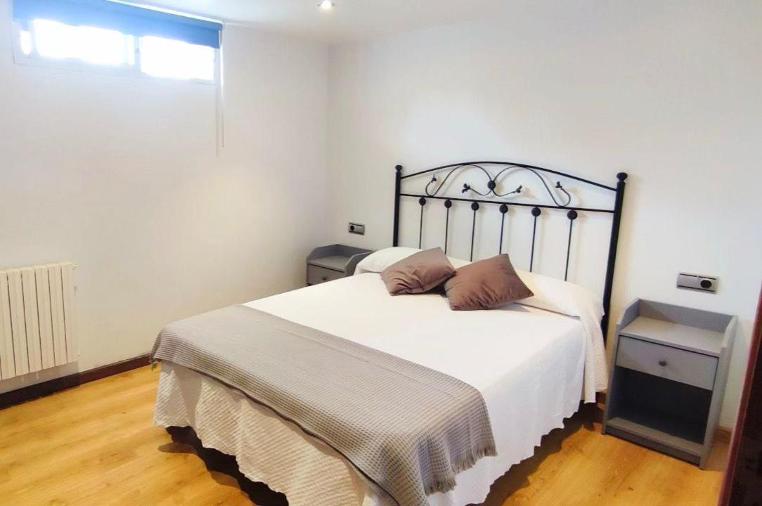 Acogedor Atico Cerca Del Mar By Bebalmy Apartment О Грове Екстериор снимка